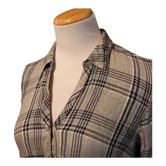 J. Jill Grey Plaid Button-Down Tunic Shirt. XS - Picture 4 of 9